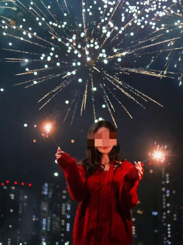 我是一个摄影师，说实话我本身的条件并不是很好，只有小学文化，身高也不高，24年底在西藏旅拍时候认识一个上海的大厂离职的少妇，也可能她刚失恋，在日喀则就约上了炮，虽然年纪较大35岁了，但是保养的还是挺好的，分开后，我结束了其他拍摄后就去上海找他跨年，果然中年妇女如狼似虎从十二月底我和她一直一起，从上海到苏州南京杭州，现在还在一起，但是说实话我有点腻了，她年纪也大了，我不可能和他有未来了的，约了那么久炮也够本了，总不能一直约到过年吧我是一个摄影师，说实话我本身的条件并不是很好，只有小学文化，身高也不高，24年底在西藏旅拍时候认识一个上海的大厂离职的少妇，也可能她刚失恋，在日喀则就约上了炮，虽然年纪较大35岁了，但是保养的还是挺好的，分开后，我结束了其他拍摄后就去上海找他跨年，果然中年妇女如狼似虎从十二月底我和她一直一起，从上海到苏州南京杭州，现在还在一起，但是说实话我有点腻了，她年纪也大了，我不可能和他有未来了的，约了那么久炮也够本了，总不能一直约到过年吧