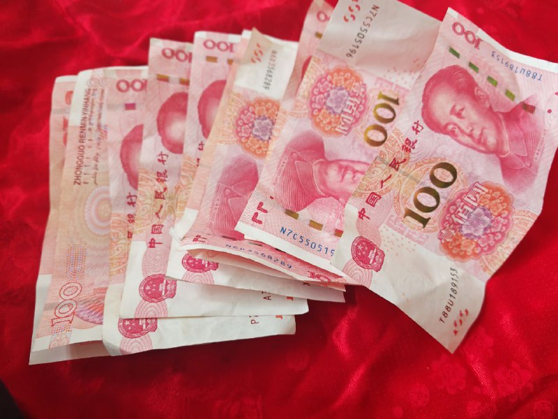 虽然自己有几十万，还是从儿子零钱罐偷点钱来，享受一下这个过程😂😂虽然自己有几十万，还是从儿子零钱罐偷点钱来，享受一下这个过程😂😂