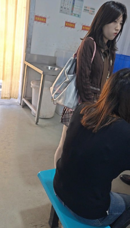 老哥们，还是当女人好啊